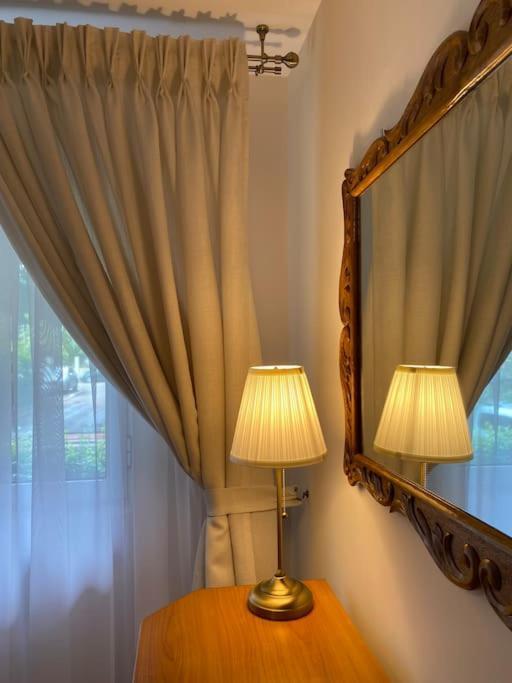 Lovely & Quiet 1-bedroom With Free Parking Appartamento *